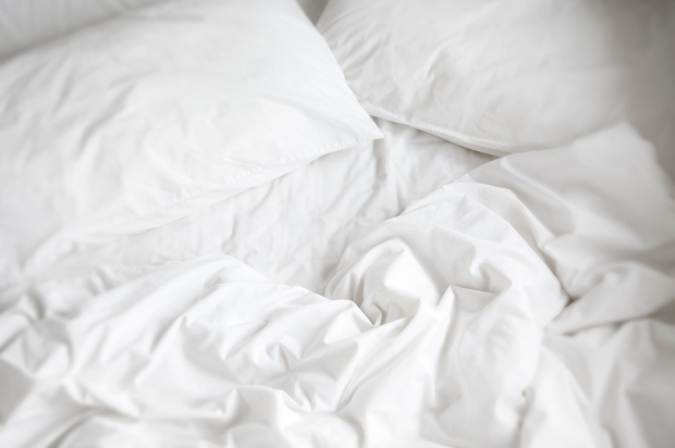 Get The Smell Out Of Musty Bed Sheets In Just A Few Steps 