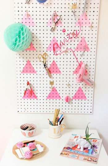 15 Unique Ways to Organize Your Office 