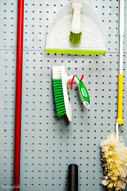 8 Ways to Organize With a Peg Board