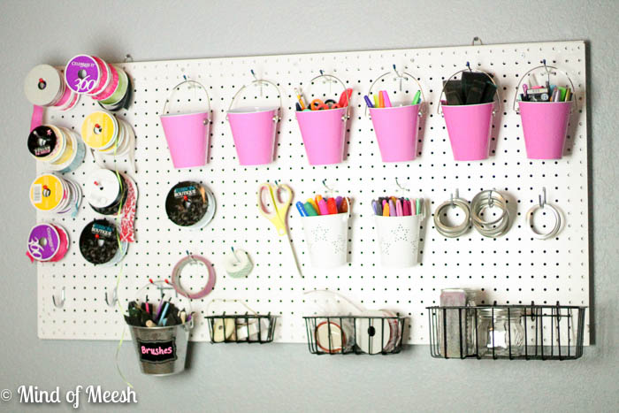 8 Ways to Organize With a Peg Board3