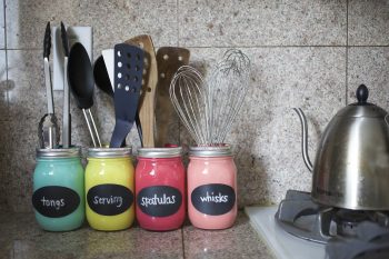 Mason jars, things to do with mason jars, mason jar organization, kitchen organization, kitchen organization hacks, popular pin, organization hacks, organization tips and tricks.