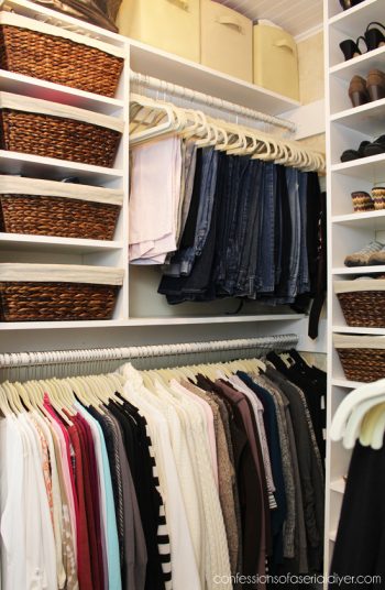 Do you follow the closet organization rules? When your closet is organized, your life becomes so much easier! 