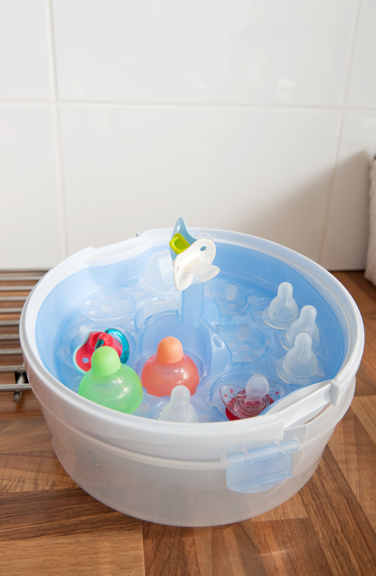 Better baby bottle organization can be yours with one of these 8 fantastic products! Plastic storage containers work great and you can get them for cheap! 