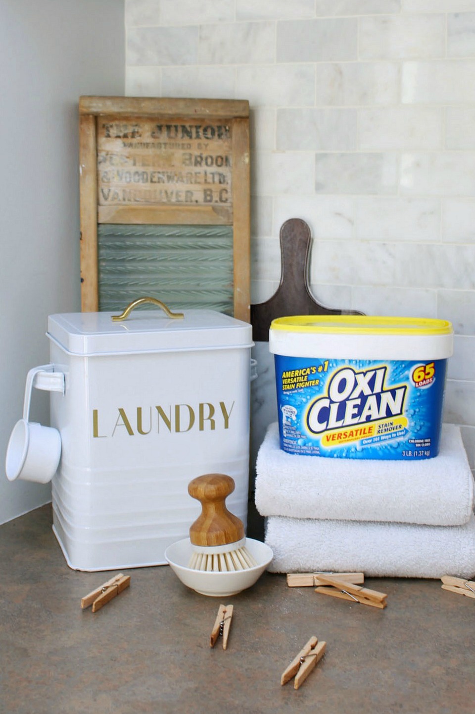 Clean This With Oxiclean| Cleaning, Cleaning Hacks, Oxiclean Cleaning Tips and Tricks, Cleaning 101, Organization, Organization Hacks, Home Cleaning Hacks, Popular Pin #Cleaning #CleaningHacks