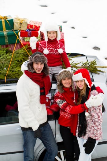 During the holidays, you spend a lot of time in your car. Here are some great tips on how to organize your car during the holidays. 