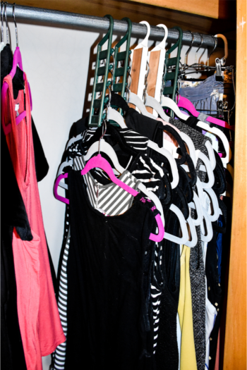 Are your closets in need of an organization overhaul? It's a great time for that! Check out these ridiculously brilliant closet organizing tips. Your small closet won't feel so jam-packed! 