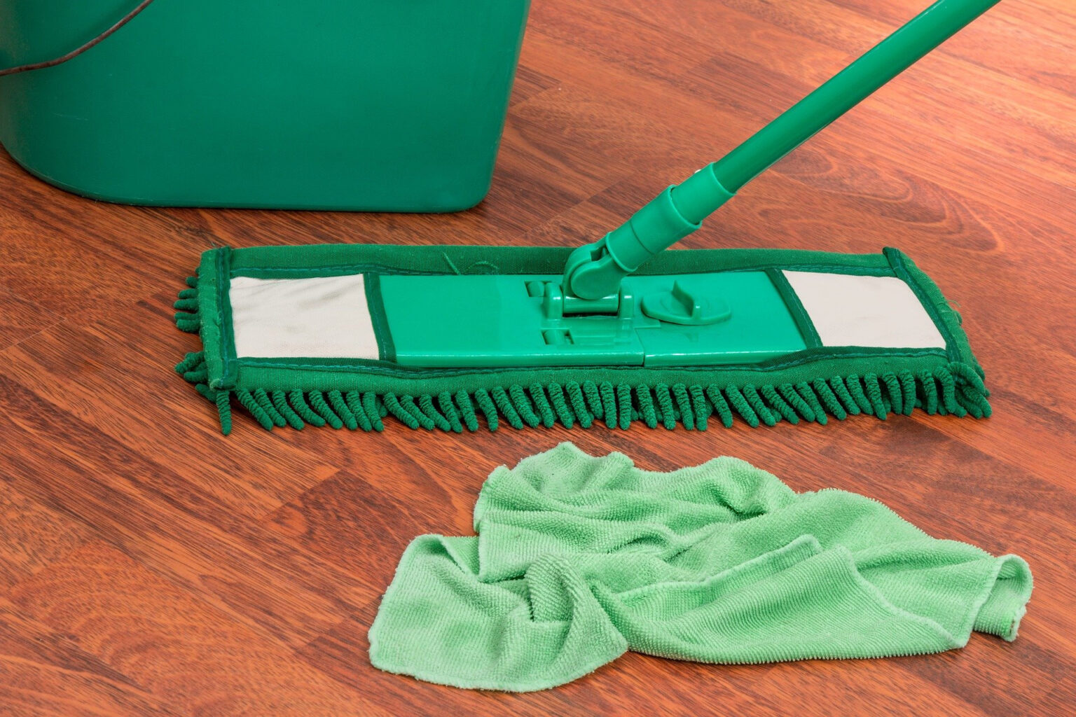 Cuban Mop Fitting the Picture of the Perfect Mop to Make Your Life